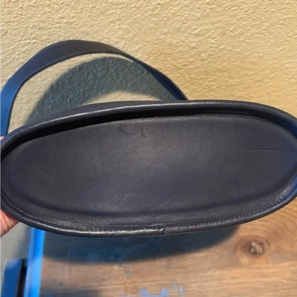Vintage Coach Equestrian Navy Leather Drawstring Bucket Bag - Picture 7 of 9